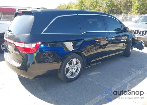 2011 Honda Odyssey Touring/Touring Elite из США, поврежденный, VIN 5FNRL5H96BB056530